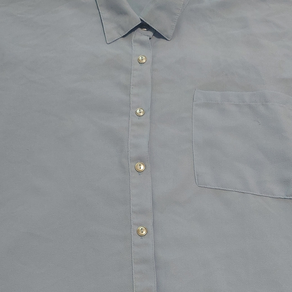 MINE LIGHT BLUE LONG SLEVE BLOUSE SIZE S SHEER 100% POLYESTER